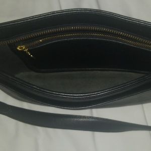 Coach Bags - Coach Vintage Equestrian Black Leather Purse Coach Bags - Coach Vintage Equestrian Black Leather Purse